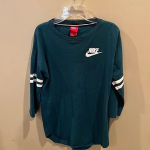 Nike Quarter Length Shirt